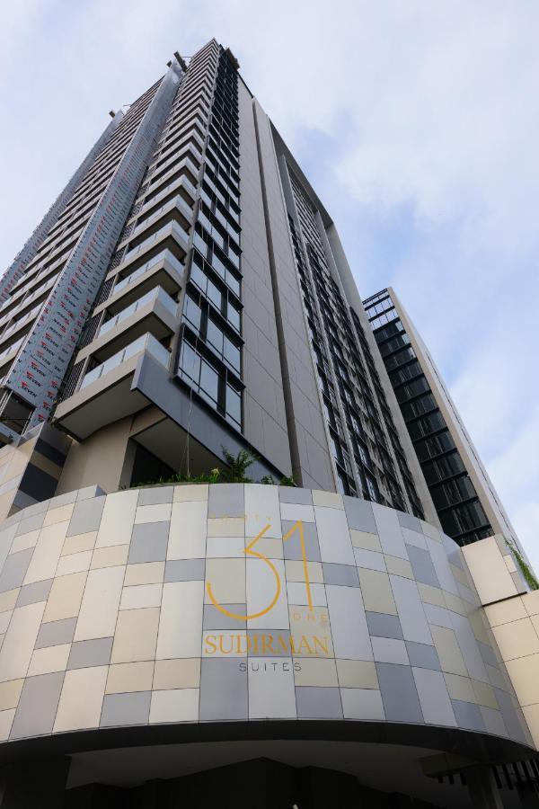 Calma 31 Apartment Макасар Екстериор снимка